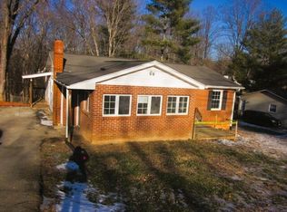 2120 Shady Run Rd, Vinton, VA 24179