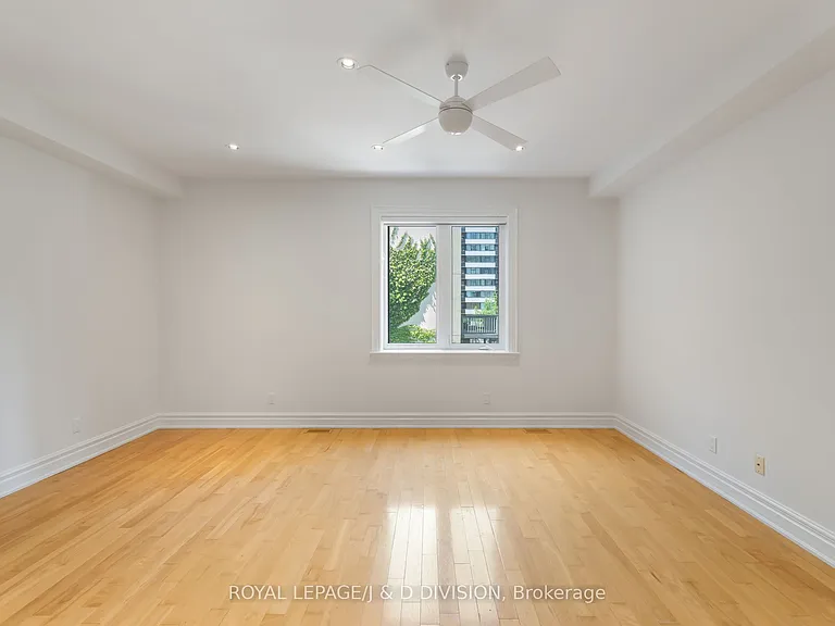 6 Huntley St — Photo 18