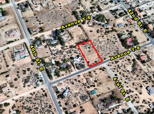 E Avenue T 8, Palmdale, CA 93552