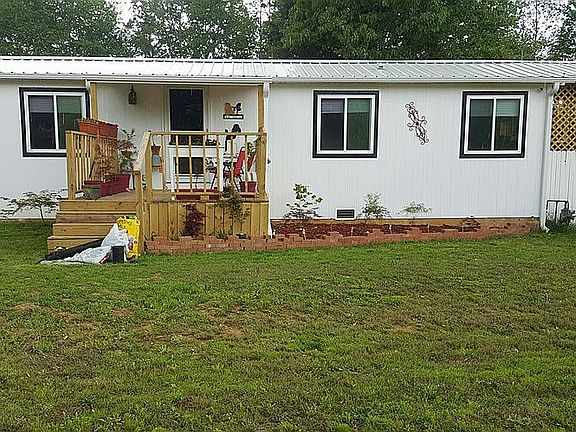 2nd image of 217 Briarcliff Ln