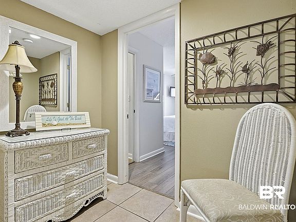 4th image of 939 W Beach Blvd APT 404