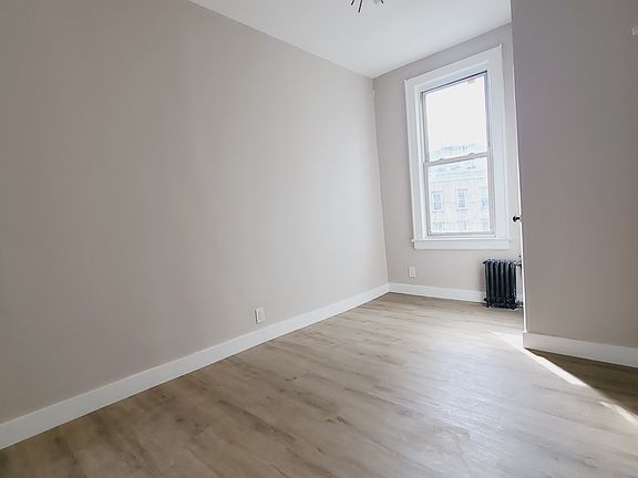 2nd image of 6 Jordan Ave #3R