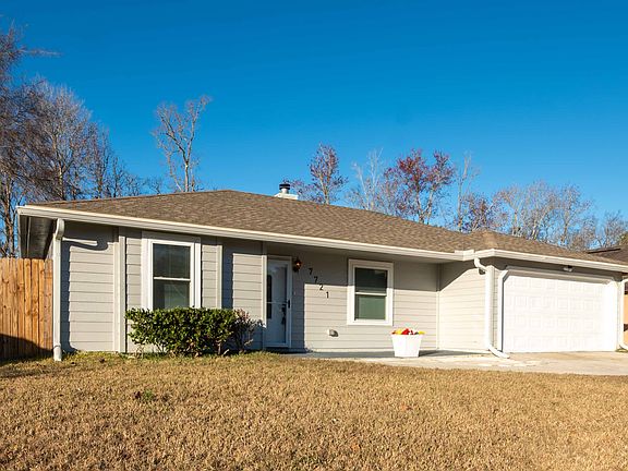 4th image of 7721 Pepper Cir E