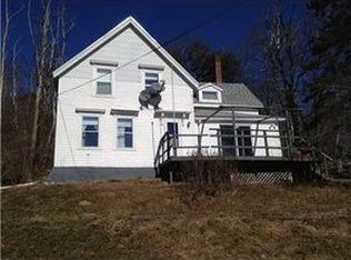 77 West St, Rockport, ME 04856