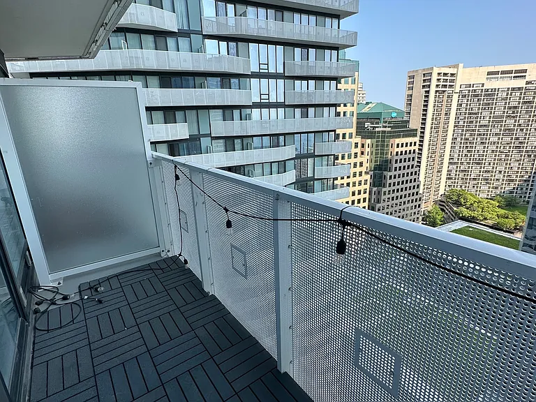 100 Harbour St #2608 — Photo 8