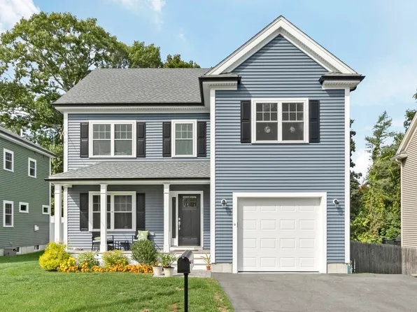 33 Circle Dr, Waltham, MA 02452
