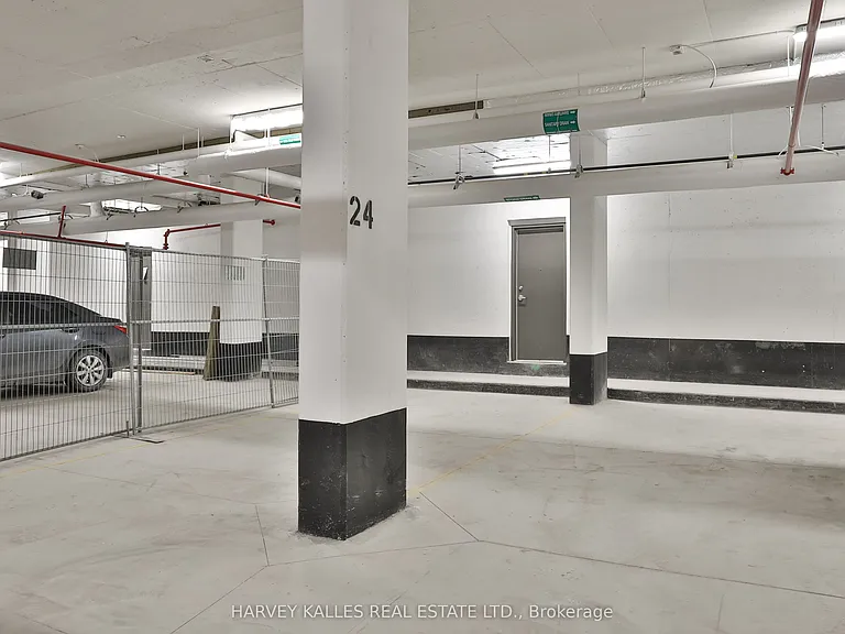 204 Atkinson Ave — Photo 41