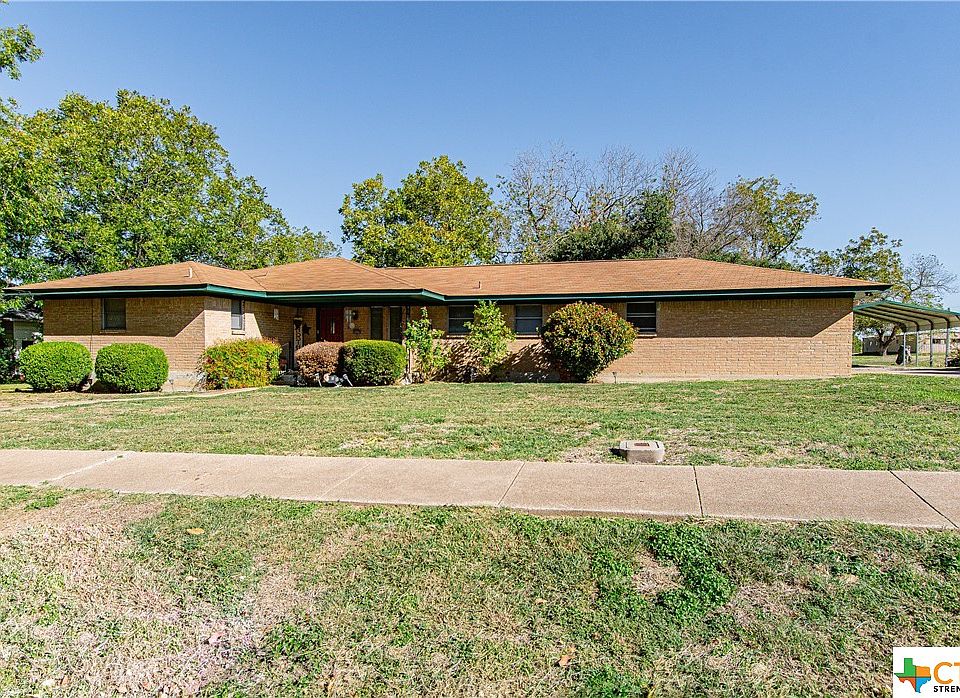 302 E Main St, Troy, TX 76579 | Zillow