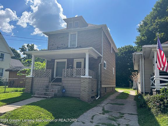 2nd image of 1435 Knollwood Ave