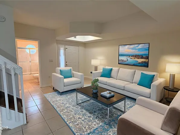 10150 SW 88th St APT 106, Miami, FL 33176