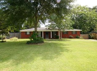 102 Oakview Dr, Saraland, AL 36571
