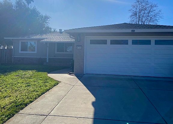 2nd image of 4704 McCoy Ave