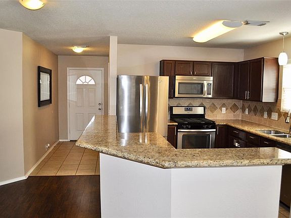 2nd image of 4823 Pebble Bluff Ln