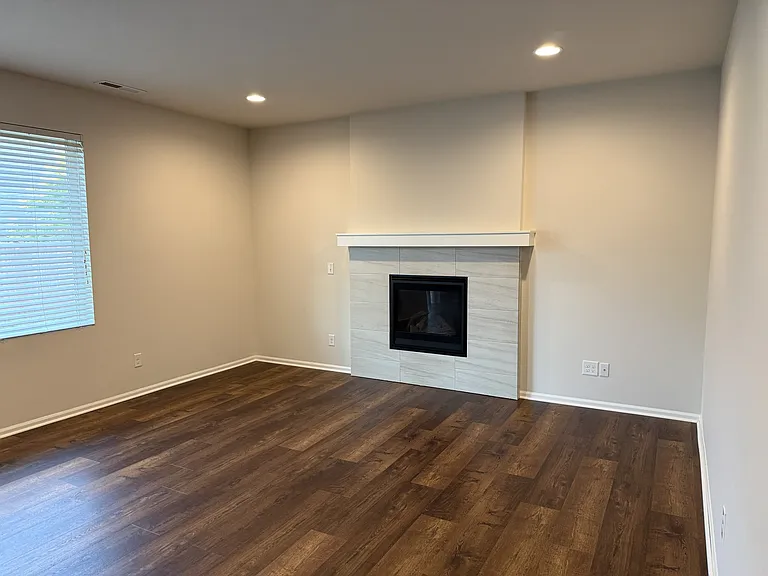 10521 191st Street Ct E — Photo 5