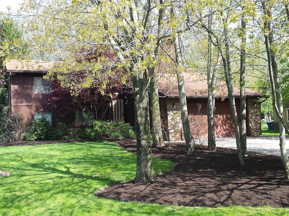 1st image of 3705 Maplewood #2#