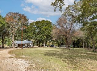 24867 Bedias Dr, Bedias, TX 77831