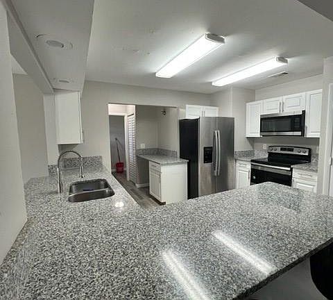 2nd image of 167 SE Floresta Dr