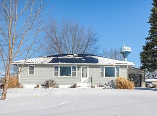 113 Culver Rd NE, Hopkinton, IA 52237