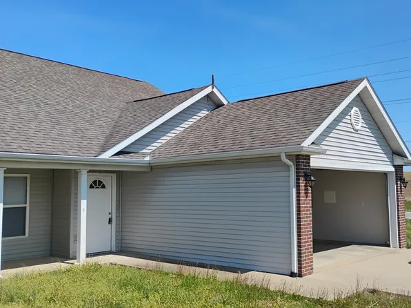 112 China Blue Ln, Cape Girardeau, MO 63701