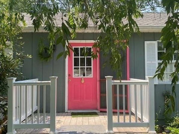 333 Oak Hill St, Abingdon, VA 24210 – 4-bedroom rental in Abingdon