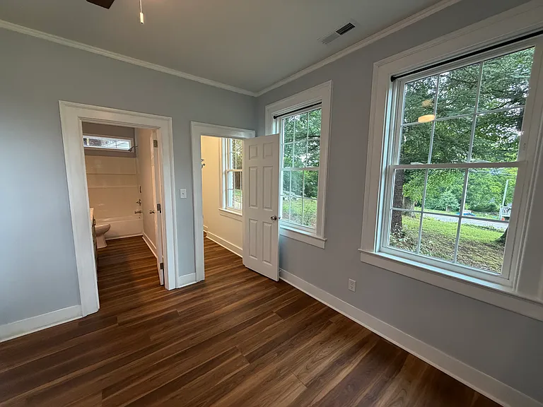 1211 Glenwood Dr — Photo 16