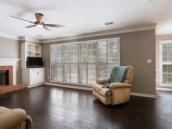 5th image of 12390 Brookhill Crossing Ln