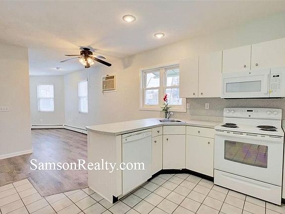 2nd image of 78 Clemence St Floor 1