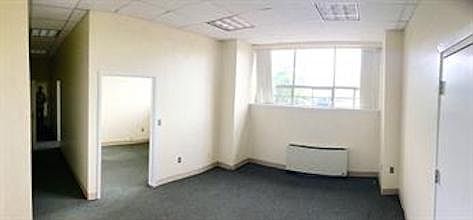 3rd image of 6 Whittier Pl #101-105