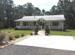 2014 Athens Rd, Royston, GA 30662
