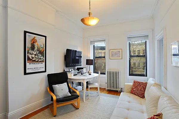 Rented by Corcoran | media 19