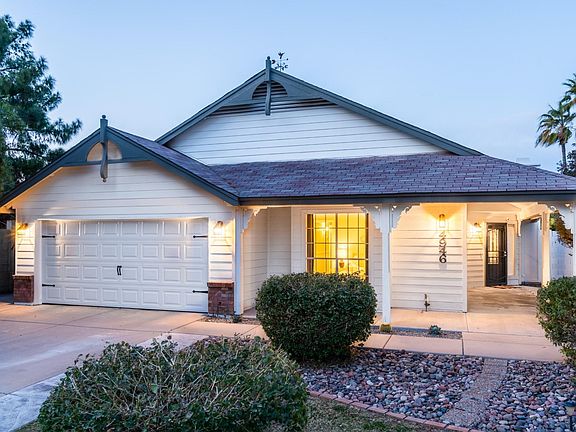 4th image of 4946 E Hillery Dr