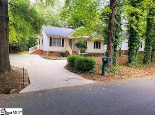 112 Vaughn St, Fountain Inn, SC 29644
