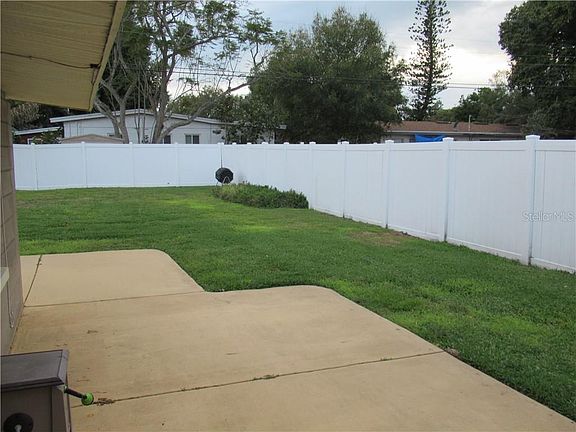 4th image of 4199 Narvarez Way S