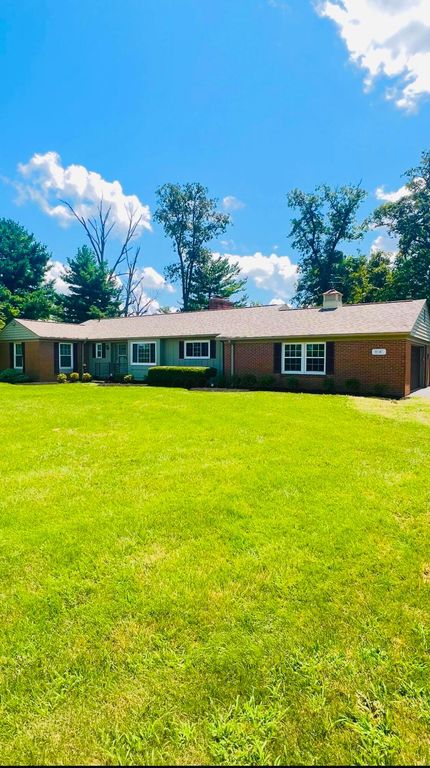Real estate listing image