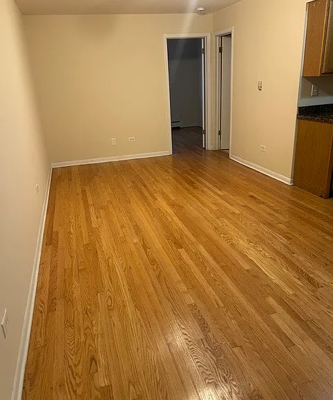 4056 N California Ave #2F — Photo 2
