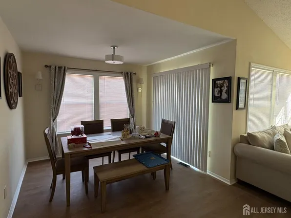 7 Daniel Webster Ave Unit D, Monroe Township, NJ 08831