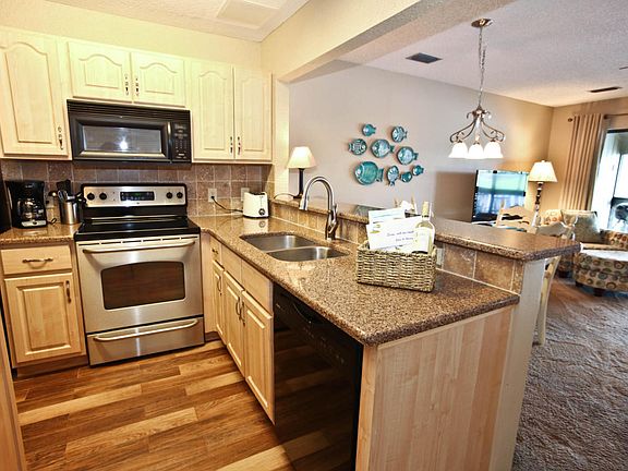 4th image of 35 S Driftwood Bay Unit 233
