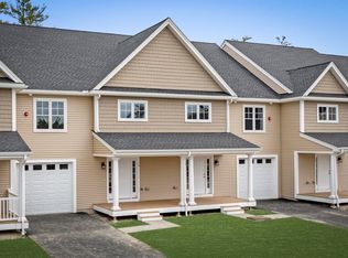 82 Centerwood Way, Manchester, NH 03102