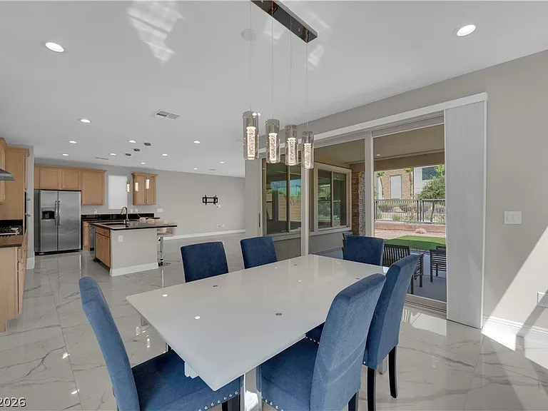 10254 Kesington Dr — Photo 34