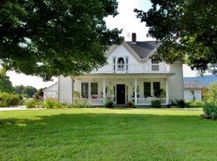 111 A J Willis Ct, Jonesborough, TN 37659