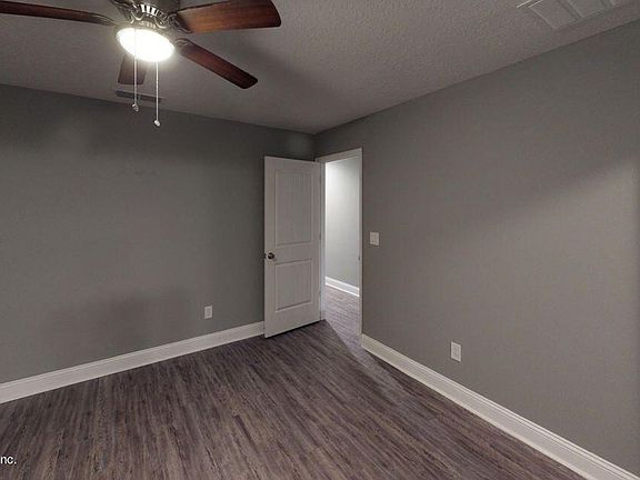 4th image of 2222 Thomas Ct