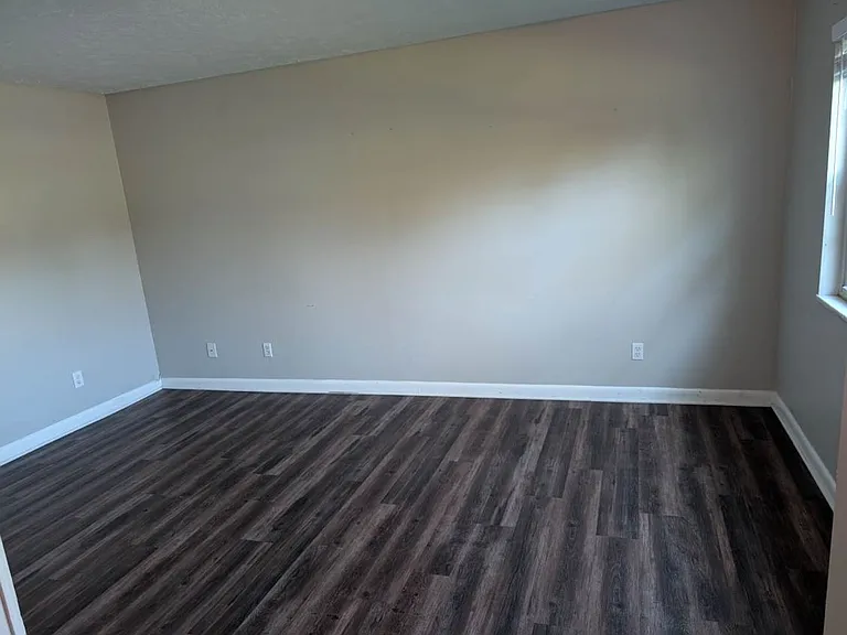 7012 Regency Rd — Photo 5