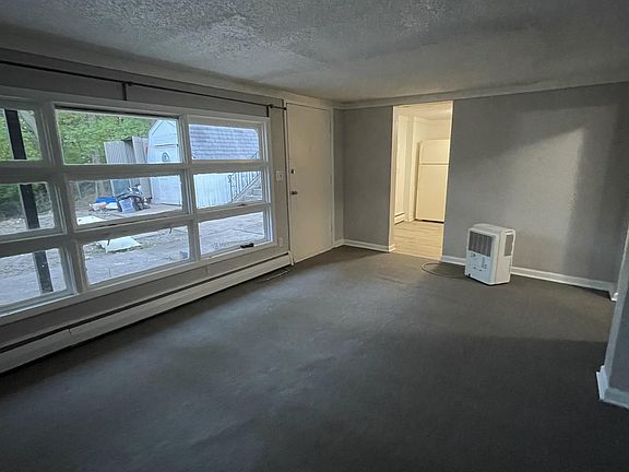 3rd image of 5913 NW Bell Rd #3