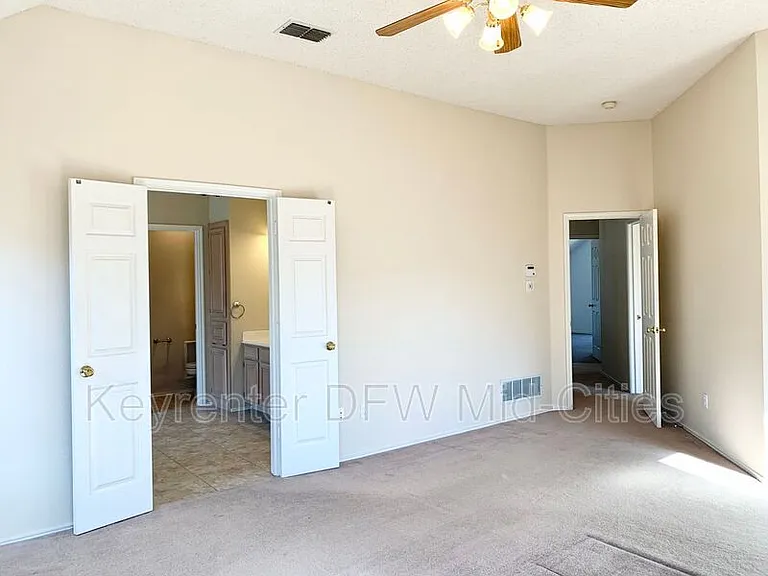 2320 Kittyhawk Dr — Photo 18