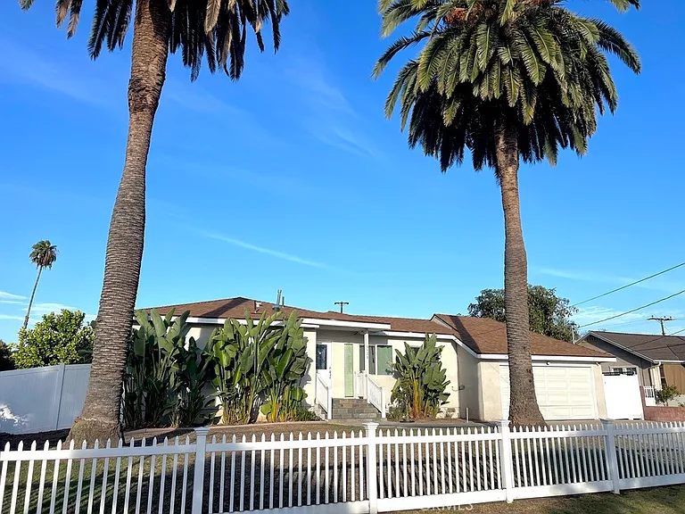 6628 N Golden West Ave — Photo 27