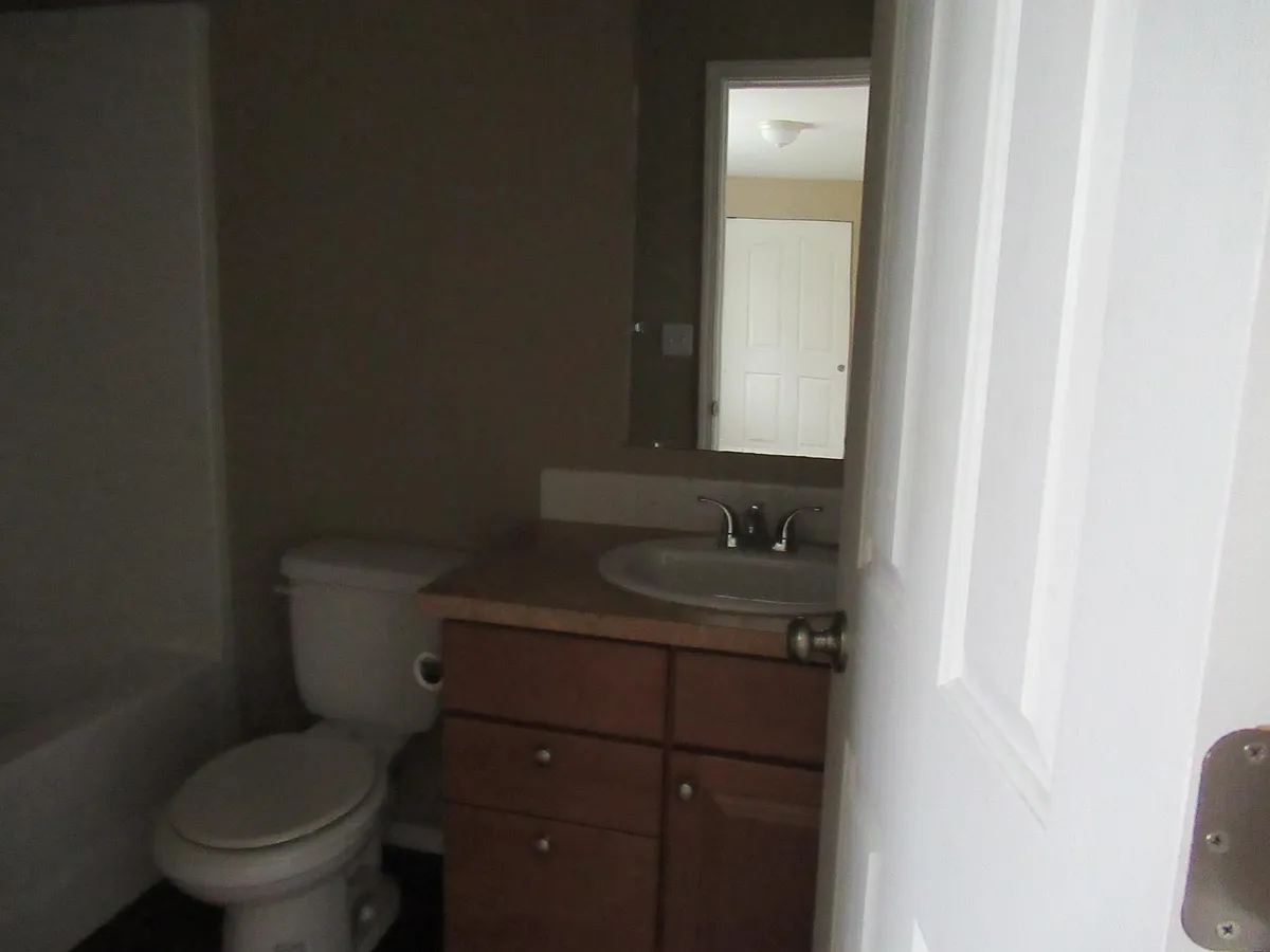 Building Photo - 207 N Norris St #102