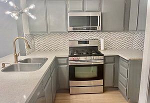 3rd image of 558 Evergreen St Unit 14-1