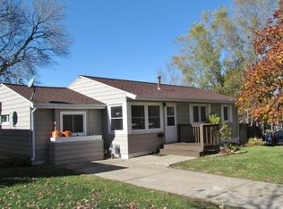 1707 S 5th St, Marshalltown, IA 50158