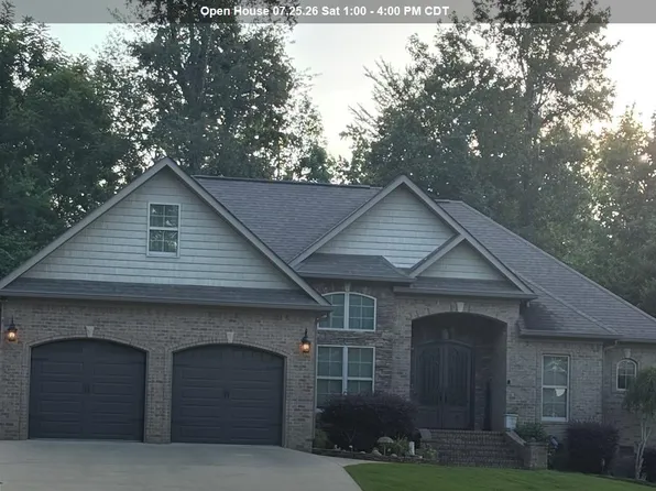 203 Laurel Wood Dr, Rainbow City, AL 35906