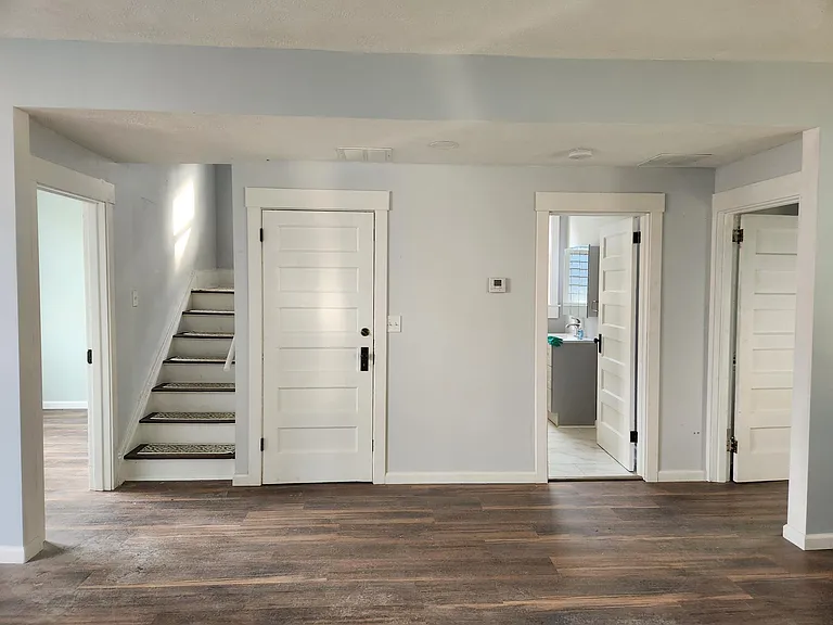 148 S Bryant Ave #2 — Photo 9
